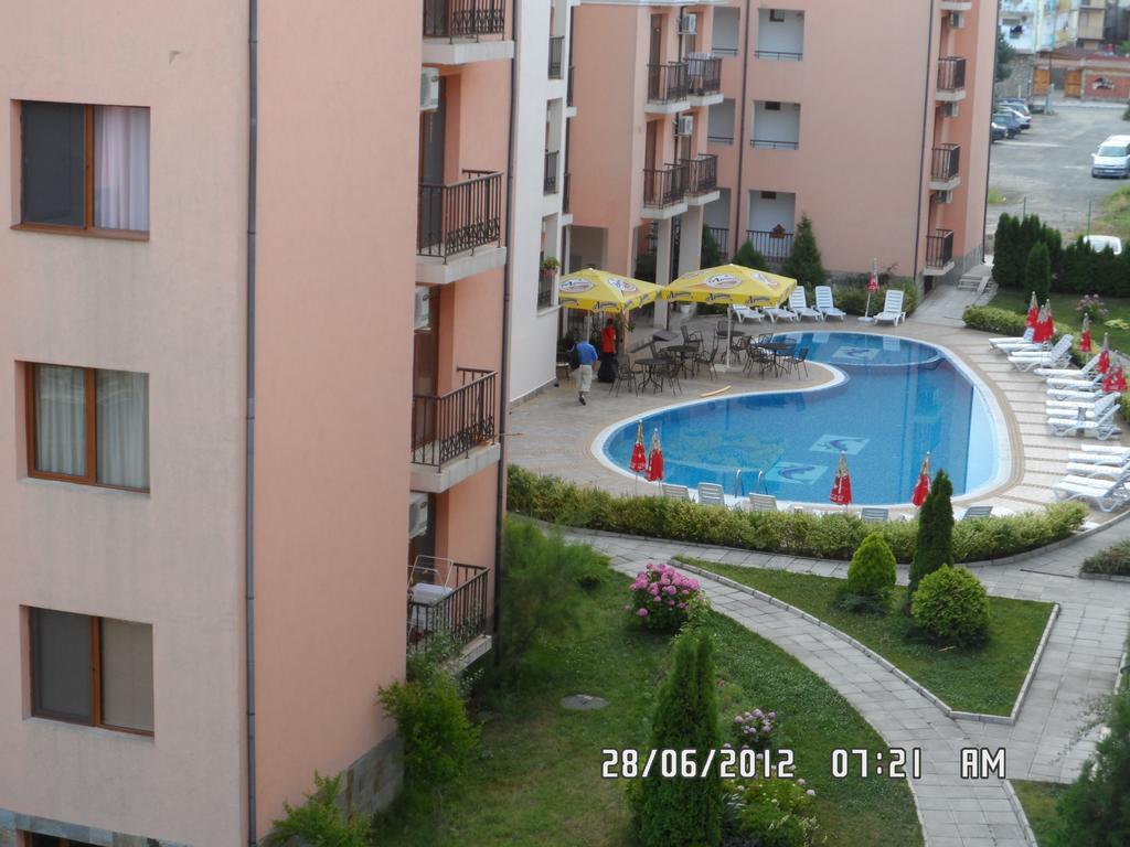 Gardenia Apartments Primorsko Exterior foto